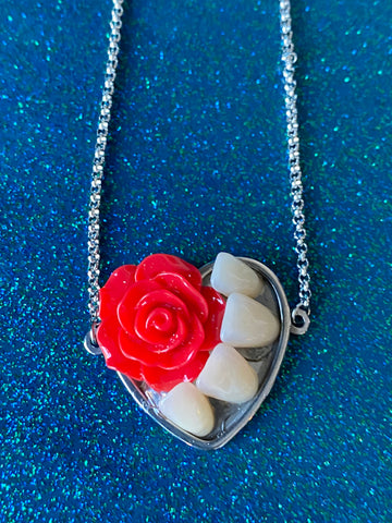 Necklace - Rose Teeth